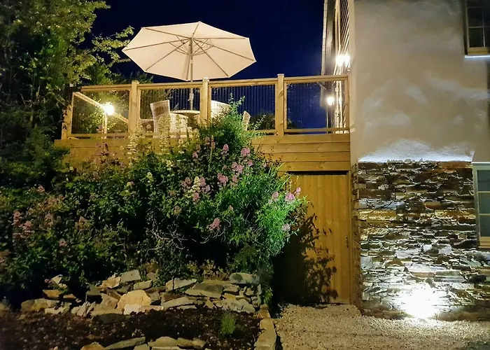 Bossiney Cove Cottage